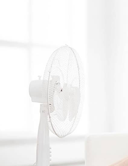 Tap twice on a table to turn on/off the fan